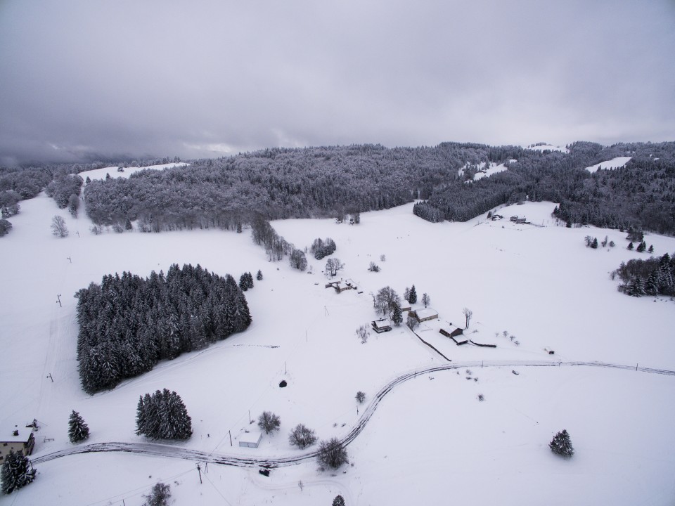 Jura_drone_Lajoux