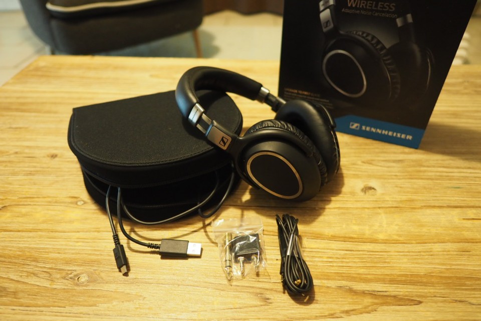 unboxing casque audio sennheiser PXC 550