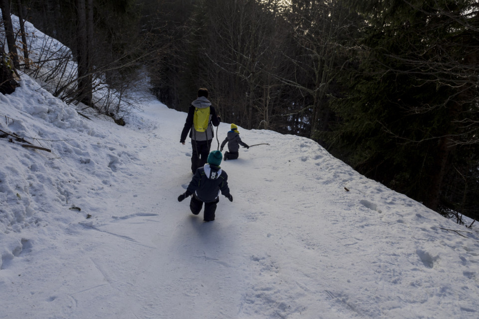 Enfants aux vacances d'hiver